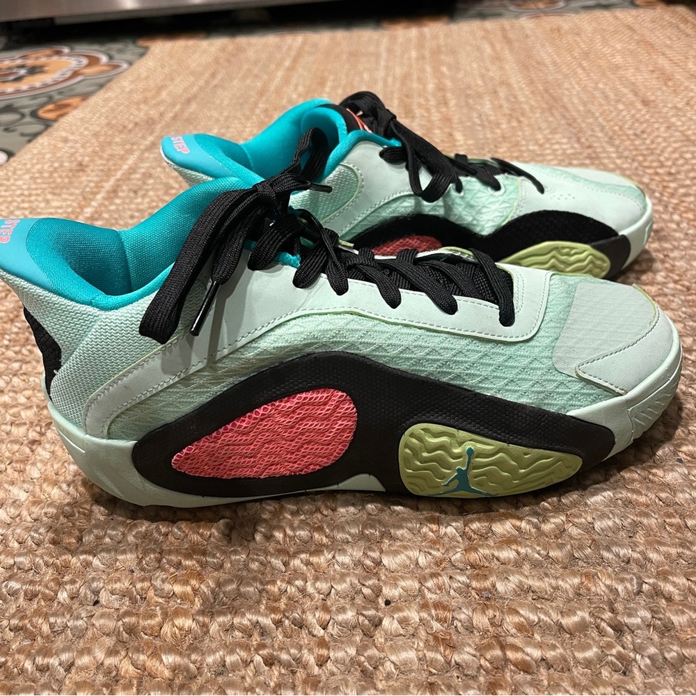 Jordan Tatum 2, size 6y